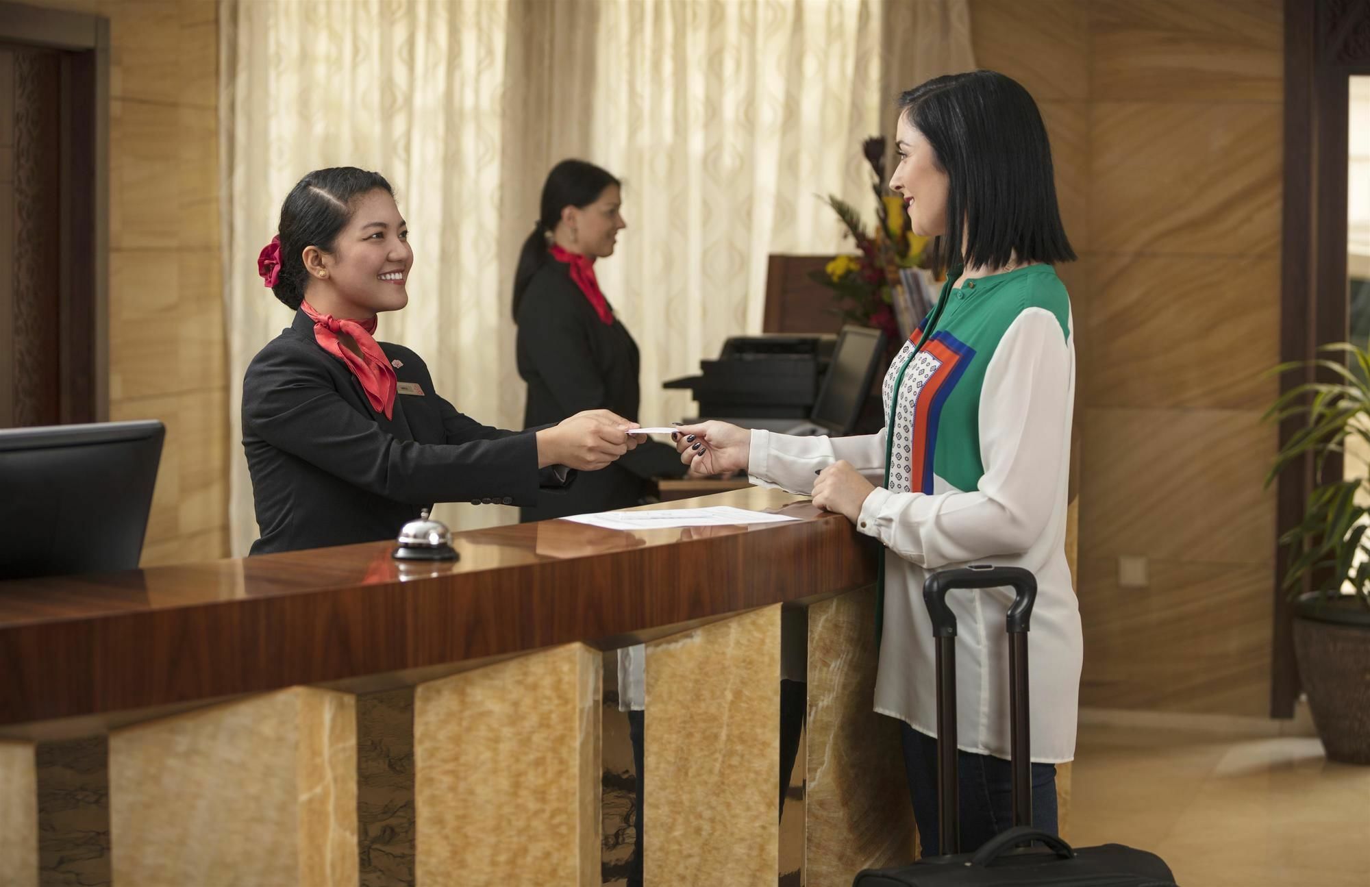 Coral Muscat Hotel And Apartments Екстер'єр фото