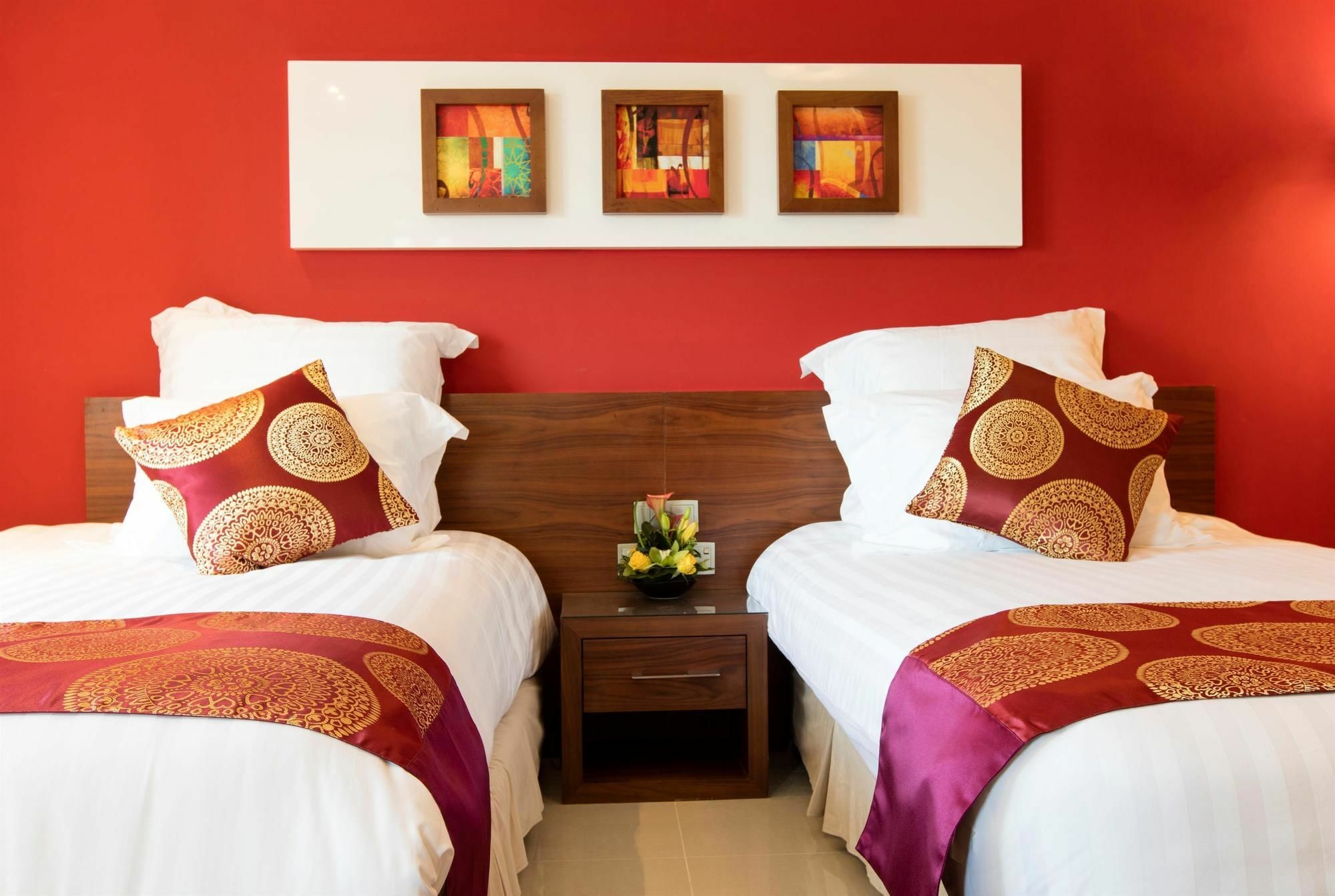 Coral Muscat Hotel And Apartments Екстер'єр фото