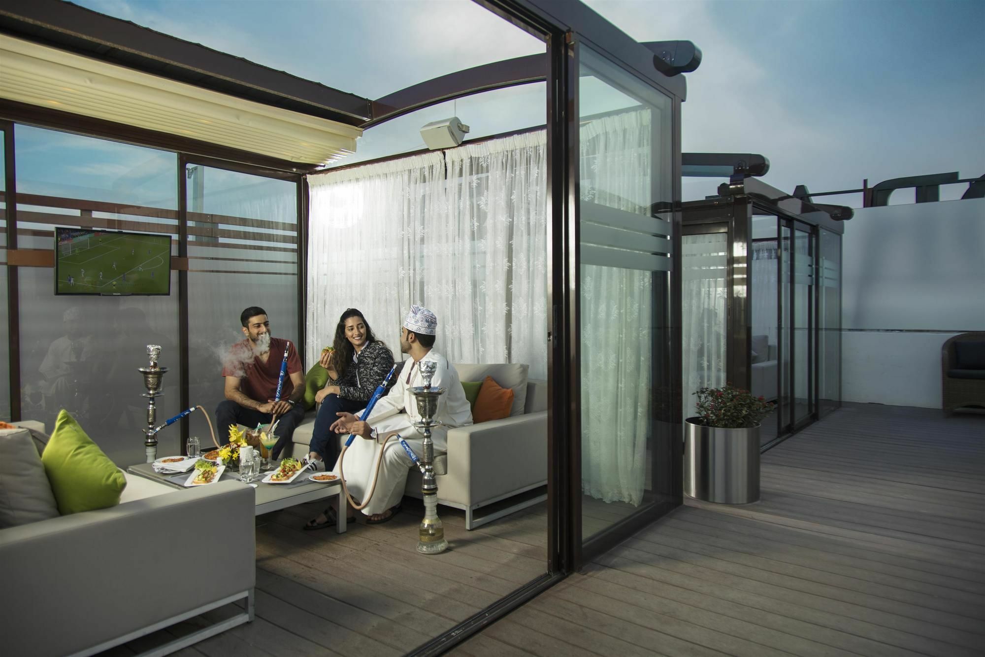 Coral Muscat Hotel And Apartments Екстер'єр фото
