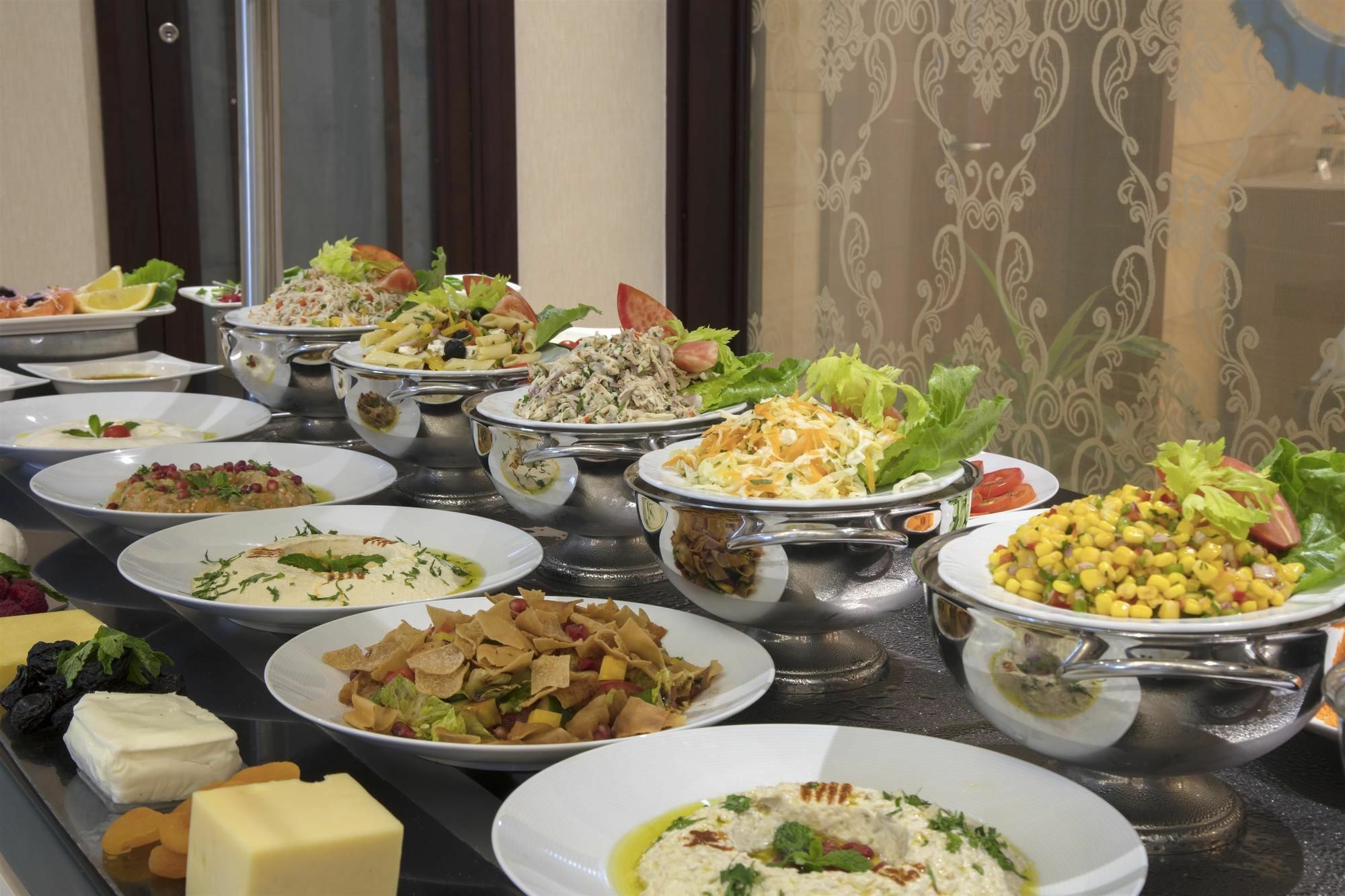 Coral Muscat Hotel And Apartments Екстер'єр фото